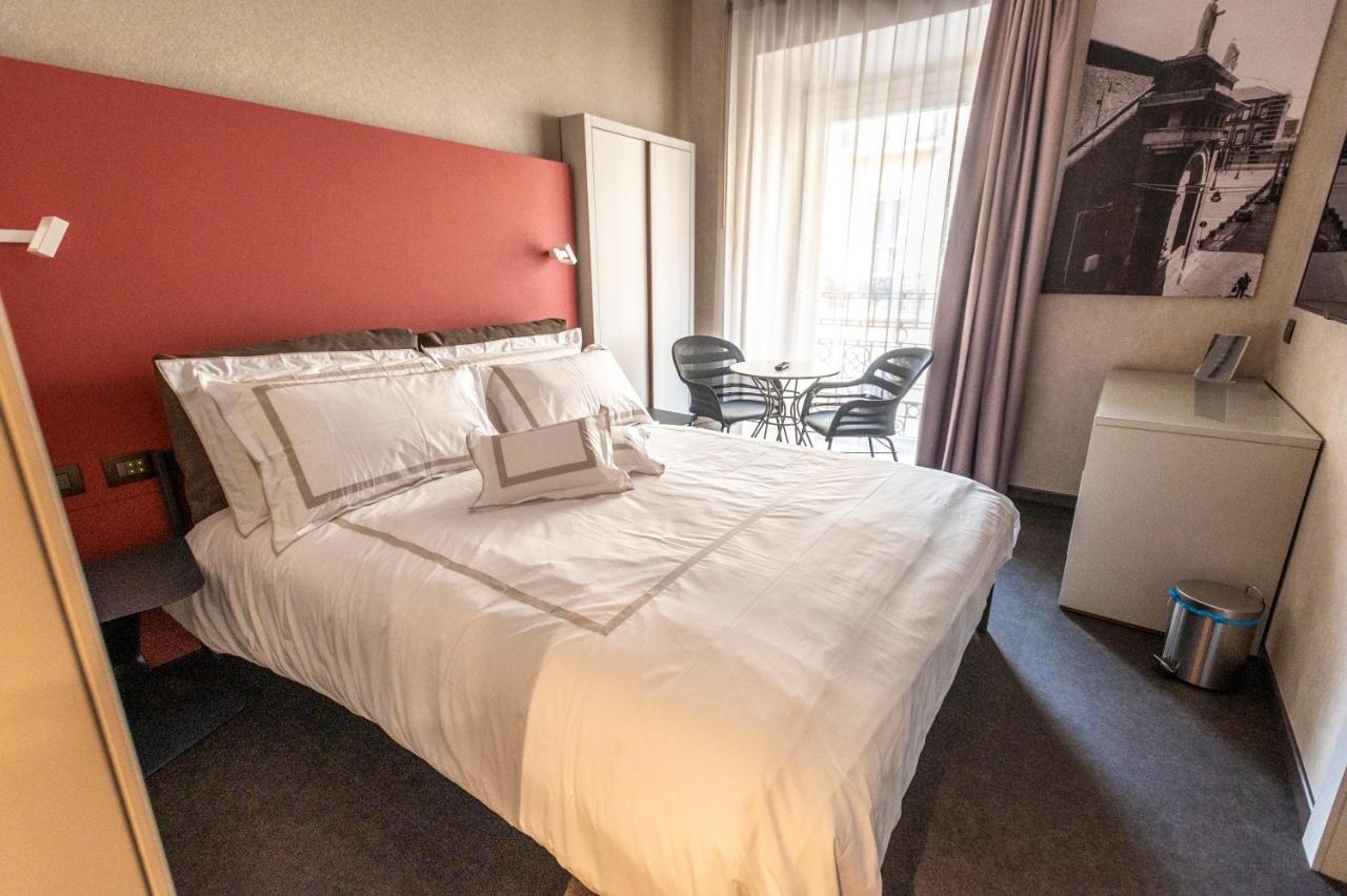 B&B Il Divino Neapol Zewnętrze zdjęcie