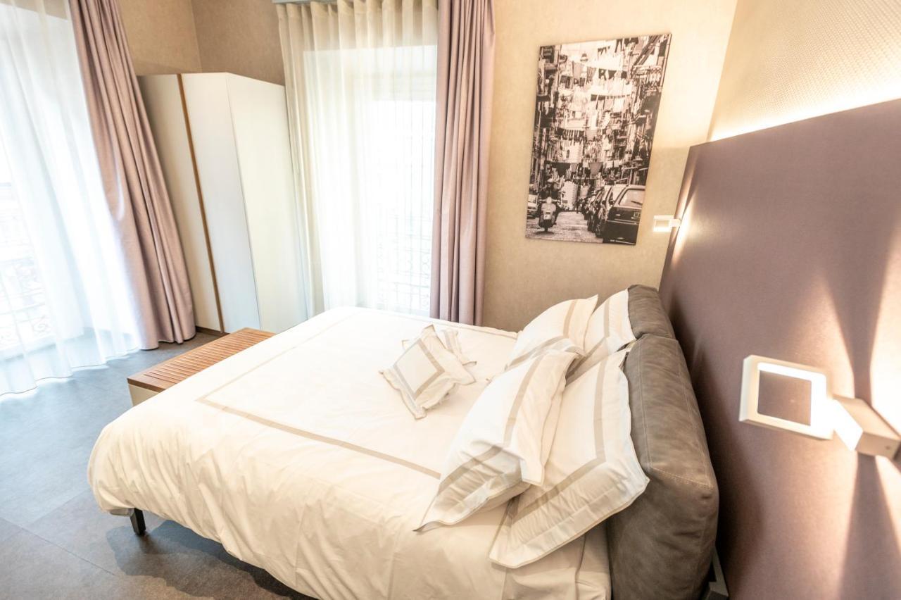 B&B Il Divino Neapol Zewnętrze zdjęcie