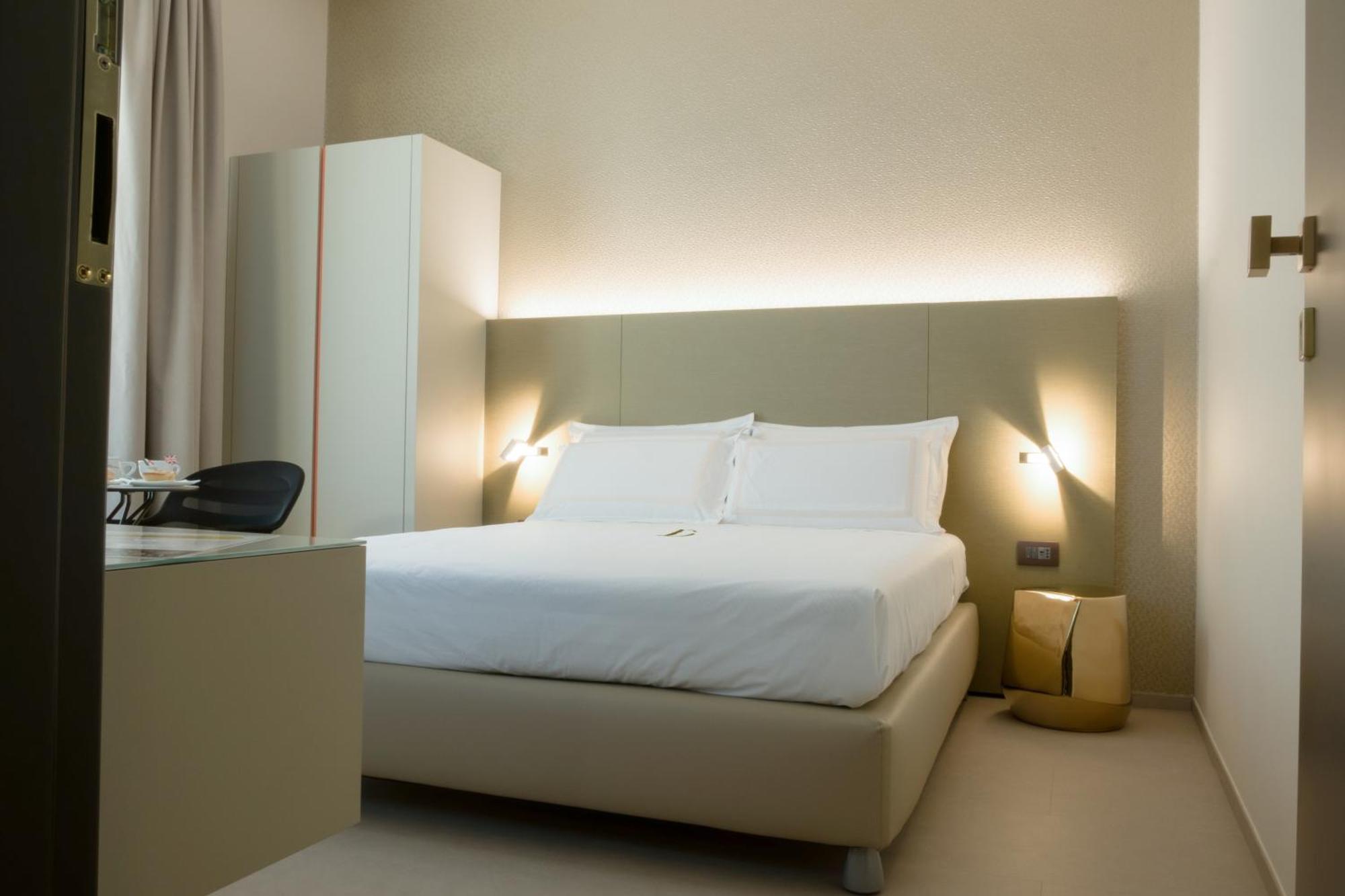 B&B Il Divino Neapol Zewnętrze zdjęcie